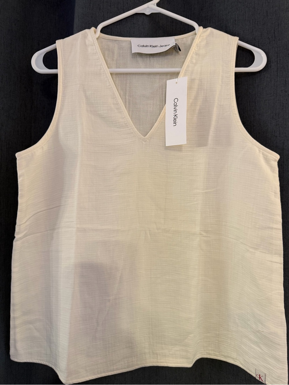 Calvin Klein Cream V-Neck Sleeveless Camisole